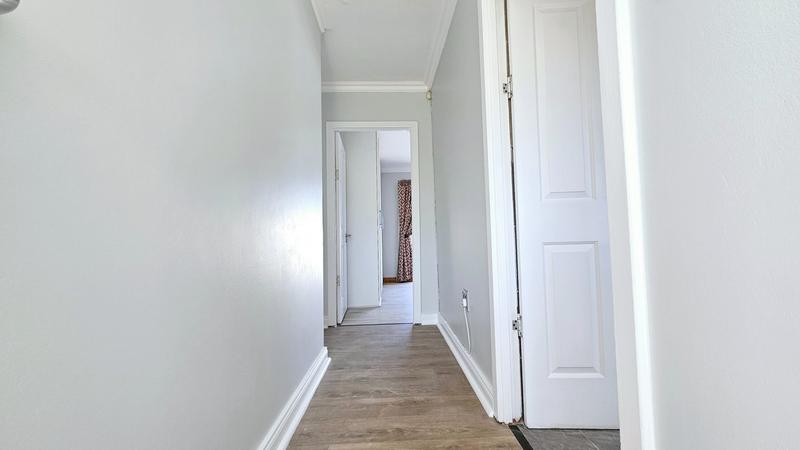 3 Bedroom Property for Sale in Dana Bay Western Cape
